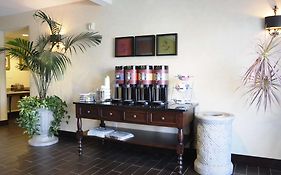 Hampton Inn & Suites Redding